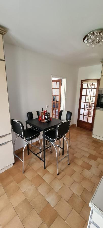 Un Havre De Paix Villa Villepinte  Buitenkant foto